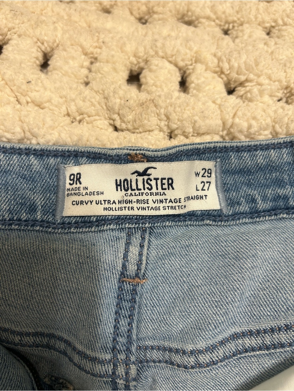 Hollister Light Blue Curvy Ultra High-Rise Vintage Straight Jeans